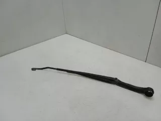 TA0167321B Щеткодержатель (поводок стеклоочистителя, дворник) Mazda Millenia Арт 2-852033, вид 3