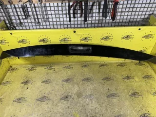 bm51a43404 Молдинг крышки багажника Ford Focus 1 Арт 2-862884, вид 4