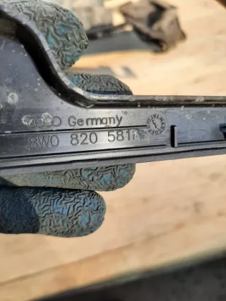 8W0820581C Молдинг крыла Audi A4 B9 Арт 2-867695, вид 3
