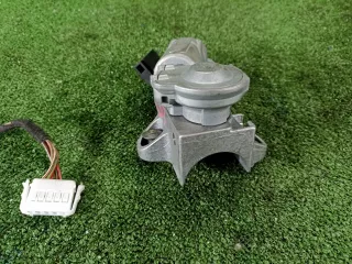A0375456132 Замок рулевой колонки Mercedes Vito W639 Арт 2-868517, вид 3