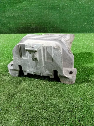 A2462400617 Подушка крепления двигателя Mercedes B W246 Арт 2-872751, вид 4