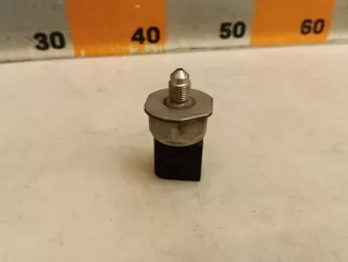 03C906051D Датчик давления топлива Volkswagen Passat B6 Арт 2-873186, вид 4