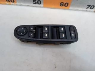 Блок управления стеклоподъемниками Citroen C4 1 restailing 2010г. 96639383ZD - Фото 3