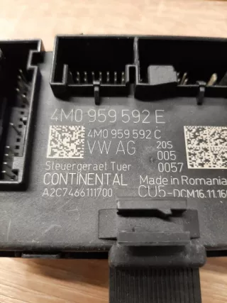 4M0959592E Блок управления двери Audi Q7 4M Арт 2-876397, вид 4