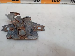 867823509 Замок капота Volkswagen Passat B3 Арт 2-878972, вид 3