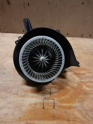 6R2819015 Моторчик печки Audi A1 Арт 2-882033, вид 5