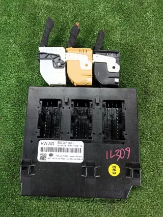 8X0907063E Блок управления (другие) Audi A1 Арт 2-884941, вид 1