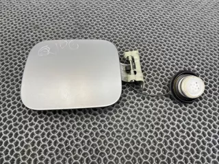 G8830-JD0M0 Лючок топливного бака Nissan Qashqai 1  Арт 2-889986, вид 1