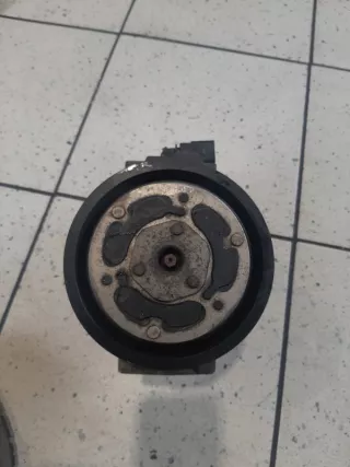 8W0816803A Компрессор кондиционера Audi A4 B9 Арт 2-899816, вид 4