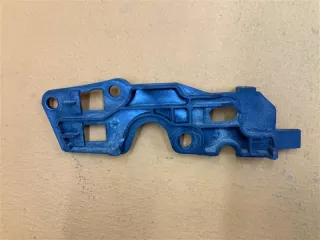 FK72-16A128-AE Кронштейн крепления крыла Land Rover Discovery 4 Арт 2-900741, вид 3
