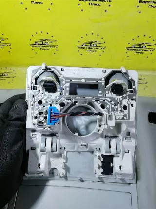 1K0947105P Плафон освещения салона потолочный Volkswagen Golf 4 Арт 2-901548, вид 3