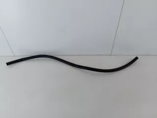 A1186390000 Водосток капота Mercedes CLA c118 Арт 2-904760