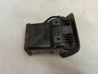 66110FC010OE Дефлектор обдува салона Subaru Forester SF Арт 2-907802, вид 7