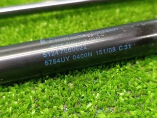 51247060622 Амортизаторы багажника BMW 1 E81/E82/E87/E88 Арт 2-910051, вид 2