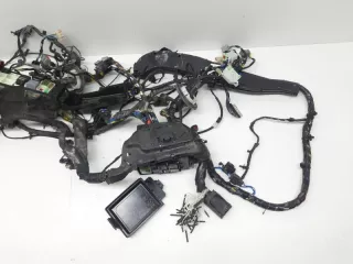 T4A6985 Проводка моторного отсека Jaguar F-Pace Арт 2-914655, вид 3