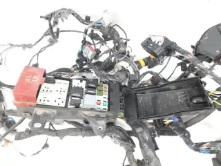T4A6985 Проводка моторного отсека Jaguar F-Pace Арт 2-914655, вид 4