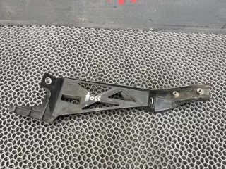 68023331AA Кронштейн крепления бампера Chrysler Voyager 5 Арт 2-915903, вид 2