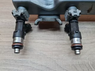 16600AX20B Топливная рампа с форсунками Nissan Note E11 Арт 2-923057, вид 3