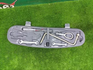 71111094910 Ящик инструментов багажника BMW 3 E46 Арт 2-923517, вид 2