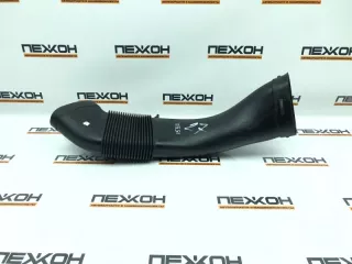 13718514007 Патрубок воздушного фильтра BMW X5 F15 Арт 2-928600, вид 1