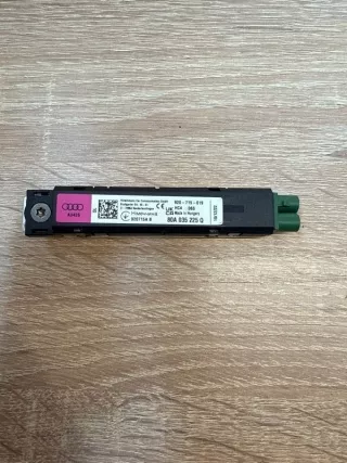 80A035225Q Усилитель разнесенной антенны Audi Q5 1 Арт 2-934469, вид 1