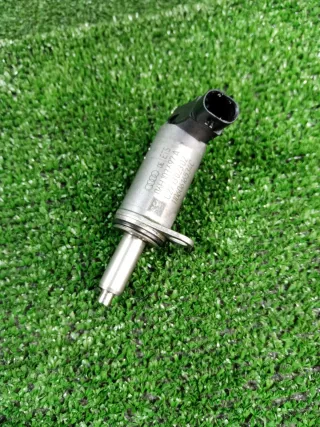 06H103697A Клапан изменения фаз vvti / регулировки газораспределения Audi A5 (S5,RS5) 1 Арт 2-936139, вид 1