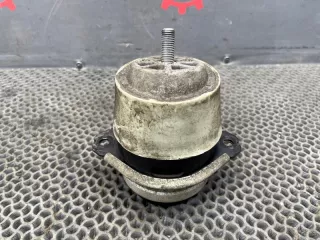 7L8199131A Подушка крепления двигателя Volkswagen Touareg 1 3.0л Арт 2-937330, вид 4