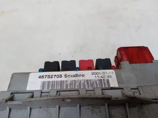 46752705 Блок предохранителей Fiat Doblo 2 Арт 2-937769, вид 4