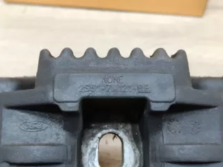 5S617M121AA Подушка кпп Ford Fusion 1 Арт 2-938281, вид 6