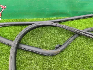 A2037300178 Уплотнитель Mercedes C W203 Арт 2-948093, вид 4