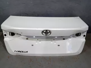 6440102F30 Крышка багажника (дверь 3-5) Toyota Corolla E210 Арт 2-951418, вид 1