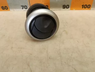 68761BH00A Дефлектор обдува салона Nissan Note E11 Арт 2-954274, вид 1