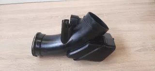 13718573422 Патрубок воздушного фильтра BMW 3 G20/G21 Арт 2-954844