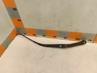 GJ6E67321C Щеткодержатель (поводок стеклоочистителя, дворник) Mazda 6 1 Арт 2-958679, вид 1