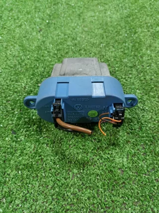 95557234101 Реостат печки / резистор отопителя Porsche Cayenne 959 Арт 2-960507, вид 2