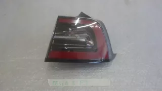 1077400-00-C Фонарь задний правый Tesla model 3 Арт e12786718, вид 1