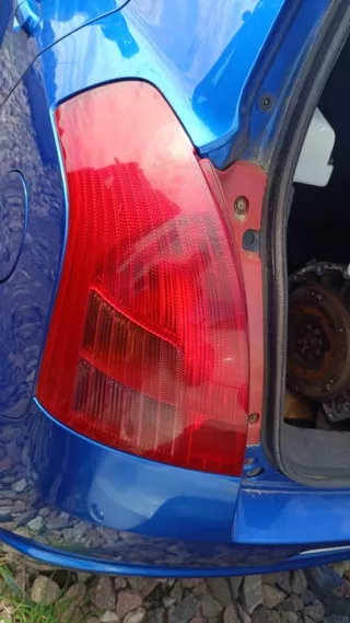 2004-2010 Фонарь задний левый Suzuki Swift 4 Арт e12786699, вид 1