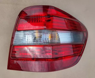 A1648200264 199345 Фонарь задний правый Mercedes ML W164 Арт e12784105, вид 1