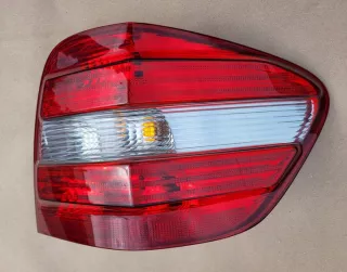 A1648200264 199345 Фонарь задний правый Mercedes ML W164 Арт e12784105, вид 2