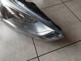 F1CB-13W029-CC Фара правая Ford C-max 2 restailing Арт e12781461, вид 5