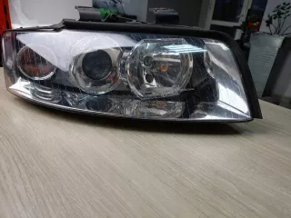 8E0941030Q XER700 Фара правая Audi A4 B6 Арт e12779978, вид 1