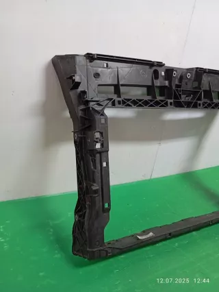 57A805588 Передняя панель крепления облицовки (телевизор) Skoda Karoq Арт e12778085, вид 2