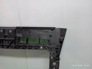 57A805588 Передняя панель крепления облицовки (телевизор) Skoda Karoq Арт e12778085, вид 4