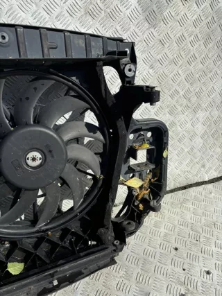 4F0121003E Передняя панель крепления облицовки (телевизор) Audi A6 C6 (S6,RS6) Арт e12777399, вид 3