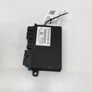 97061853705 Блок предохранителей Porsche Panamera 970 Арт e12770281, вид 3