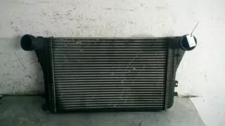 1K0145803A Интеркулер Audi A3 8P Арт e12768612, вид 1