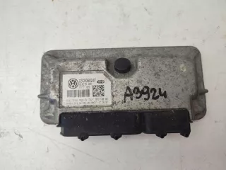 03C906024F Блок управления двигателем Volkswagen Polo 5 Арт e12767092, вид 1