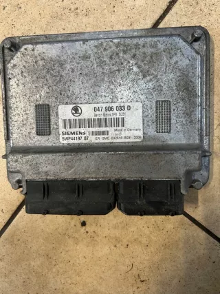 047906033D 5WP4419707 Блок управления двигателем Skoda Fabia 1 Арт e12766380, вид 1