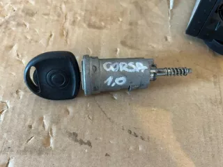 0261207720 24420558 Блок управления двигателем Opel Corsa C Арт e12765446, вид 3