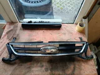 BS71-8200-D KP6TR3JR Решетка радиатора Ford Mondeo 4 Арт e12761889, вид 1